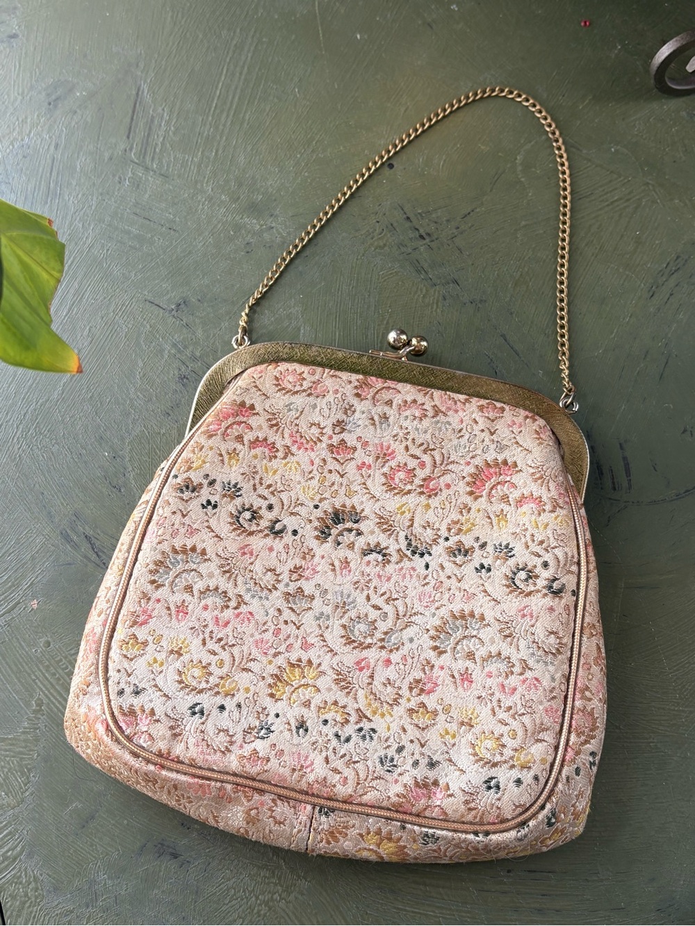Vintage Floral Embroidered Frame Handbag